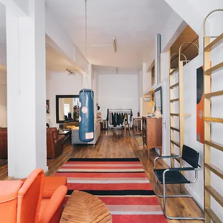 Loft By People Apartment
